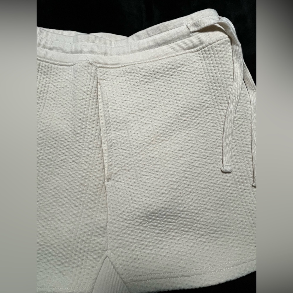 High Drawstring Waist Quilted Activewear Skort Beige-Small - Picture 4 of 7